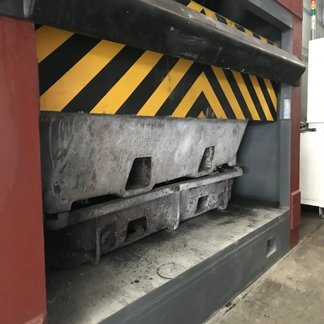 Stroj za predelavo aluminijeve žlindre